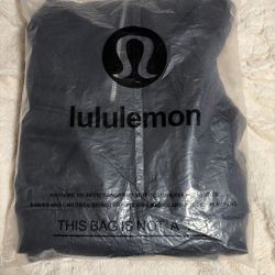 Lulu Lemons Quarter Zip Size 2