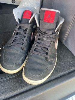Air Jordan 1’s mid $65