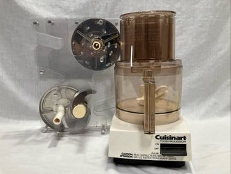 Vintage Cuisinart DLC-10E Food Processor W/ Blades & Storage Case Japan Tested Works