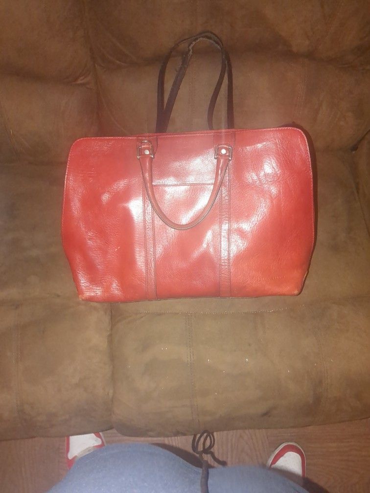 Wilson's Leather Bag 