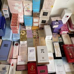 Perfumes/ Colognes