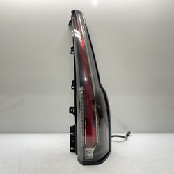 2015-2020 Cadillac Escalade Passenger Tail 