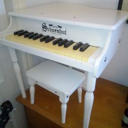 Schoenhut Child-size Piano