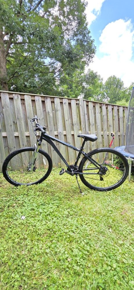 Schwinn Ascension 29 Inch Mountain Trail Bike Shimano Super Lightweight Aluminum Disc Brakes