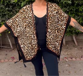 Vince Camuto Leopard Print Kimono Wrap