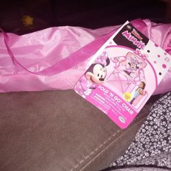 Minnie Mouse Girl Chair Age 3-7 Disney Junior 