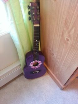 Girls guitar