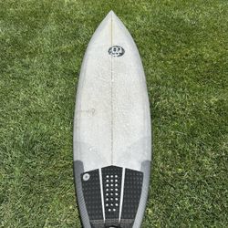 5’11 MH surfboard Chippa Wilson Model