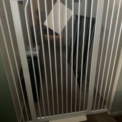 Fairy Baby 51.18" Extra Tall & Extra Wide Baby/ Pet Safety Gate