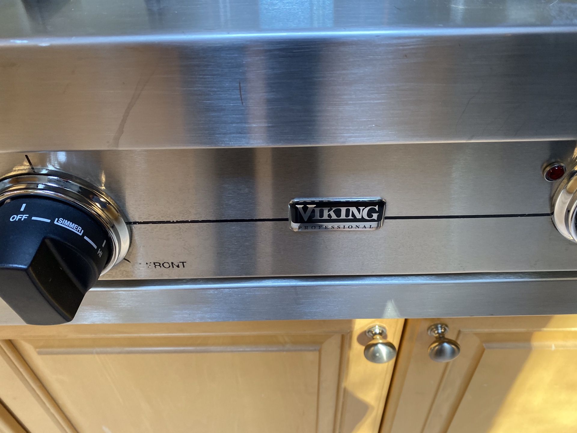 Viking 36 inch gas cooktop with griddle and downdraft vent for Sale in