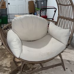 Egg Chair 