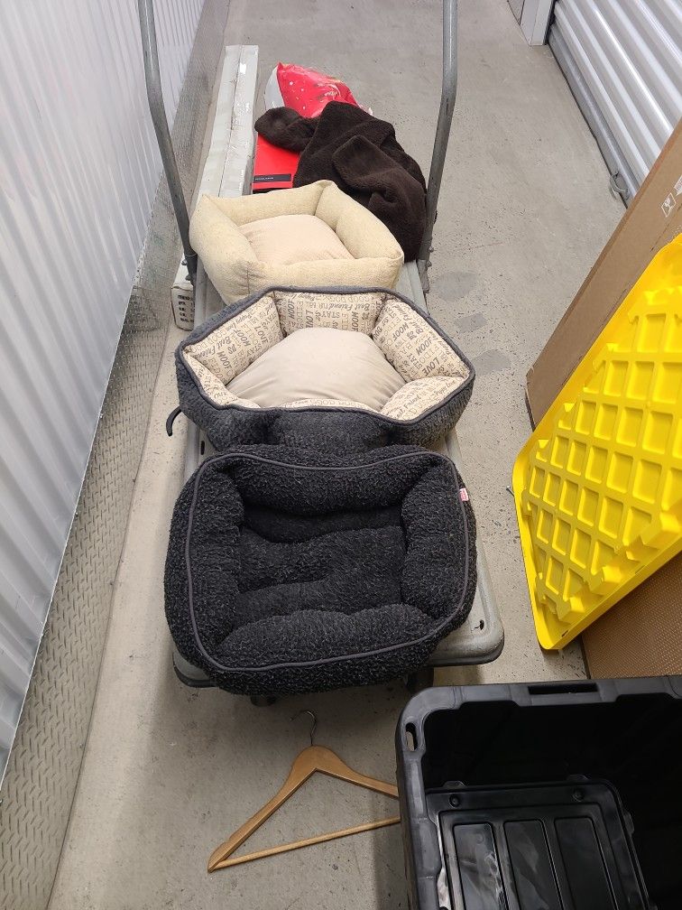 Dog Bed