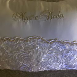 Wedding Pillows 