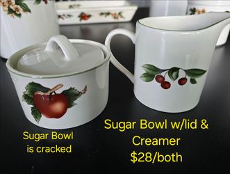 Vintage Cades Cove Apples and Blossoms Sugar & Creamer Set