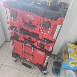 Pack out 