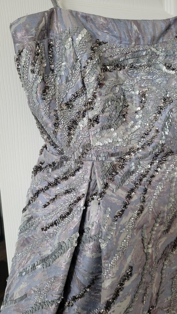 AIDAN MATTOX JACQUARD STRAPLESS FORMAL DRESS for Sale in Visalia, CA