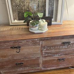 Wood Dresser Set