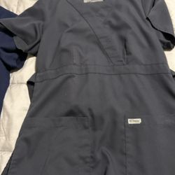 Scrubs Size Small And Medium 