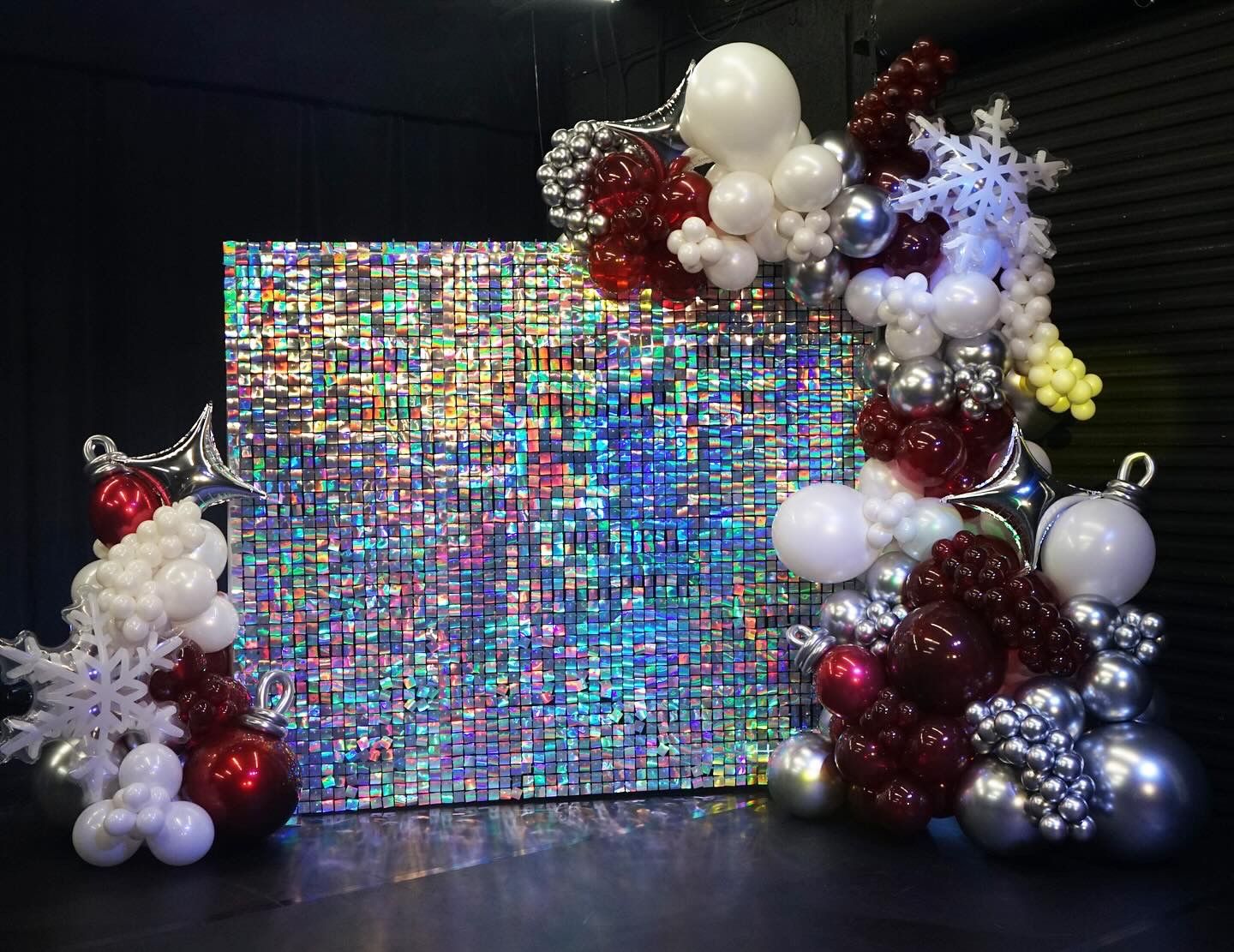 Shimmer Wall And Balloons