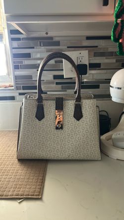 Guess White and Brown Bag with Structured Design