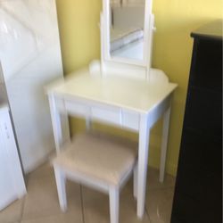 Vanity
