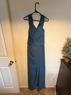 Blue formal dress/ Vestido azul formal