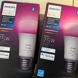 BUNDLE OF TWO PHILLIPS HUE 75 WATT COLOR CHANGING BULBS 
