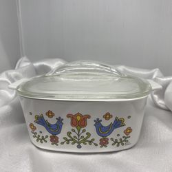 Vintage 50 years Corning Ware Country Festival  1 .5 Qt Casserole Dish