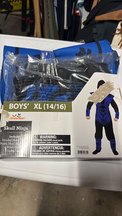 Celebrate skull ninja boys XL14-16 costume