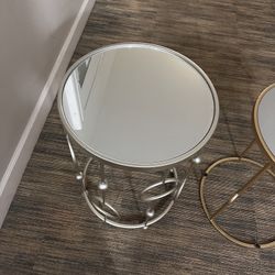 Small Mirror Round Tables Each 20$