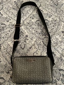 Guess Crossbody Camera Bag