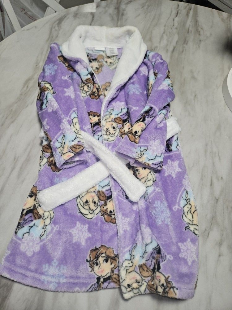 Frozen Robe