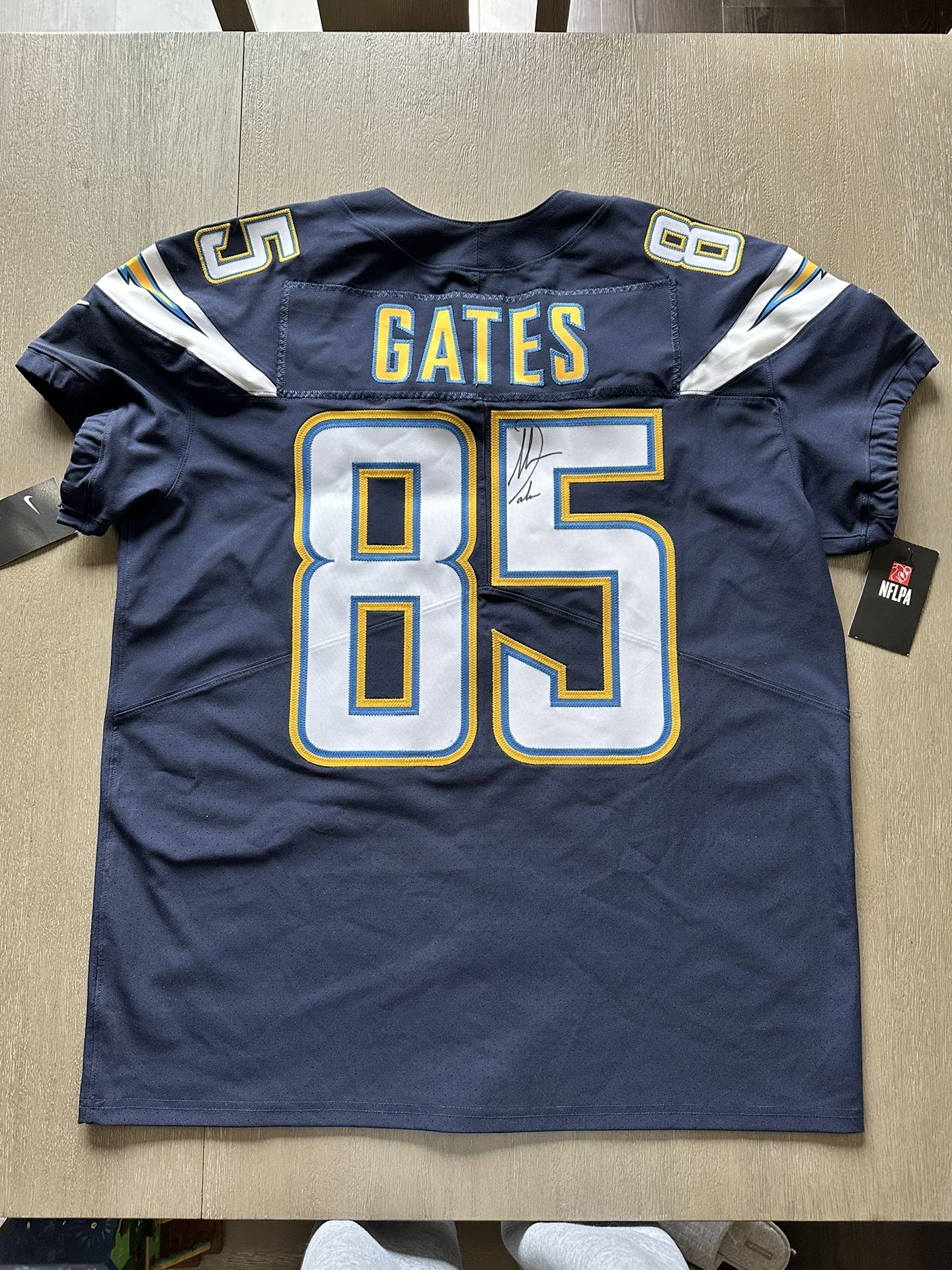 Antonio Gates signed jersey size 48