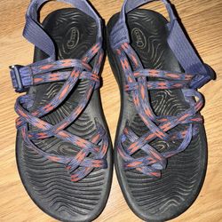 Chacos Size 7