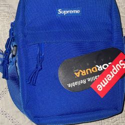 Supreme ss18 Shoulder Bag