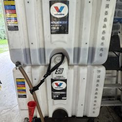 Oil Totes With Oil For Sale