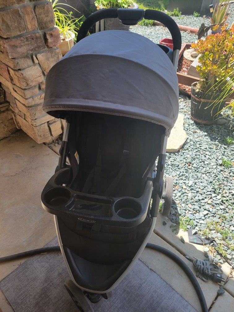 Graco Baby Stroller – Great Condition!
