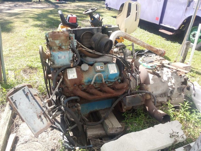 8.2 L Detroit Diesel And Trans 