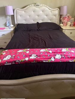 Bed frame (need gone soon!)