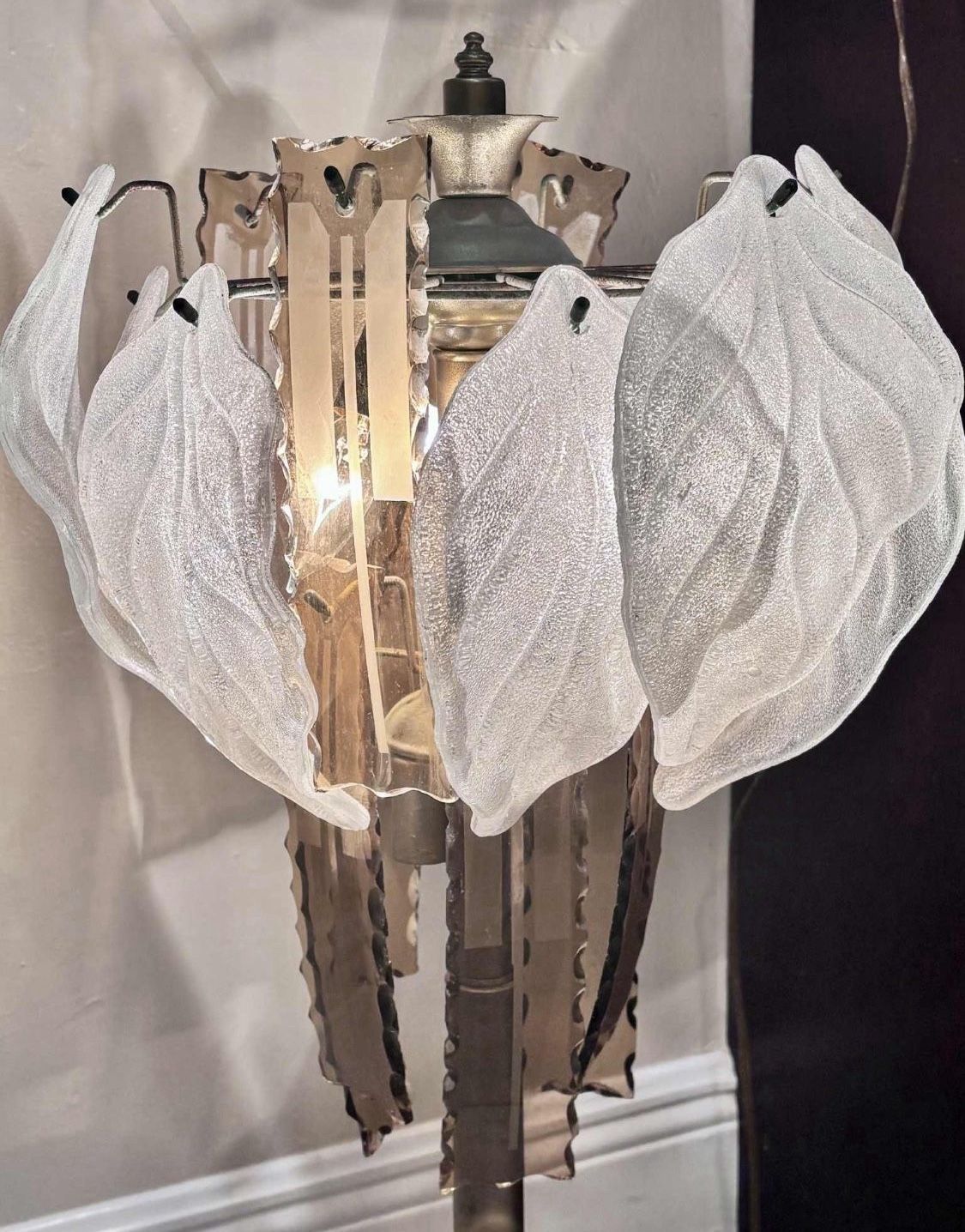 VINTAGE WHITE Leaf Table Lamp 31”H