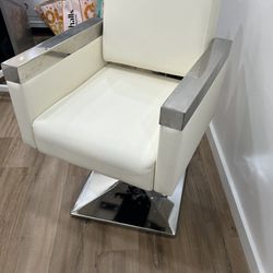 Salon Reclining  Chair 