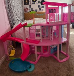 Barbie Dreamhouse Playset Pool