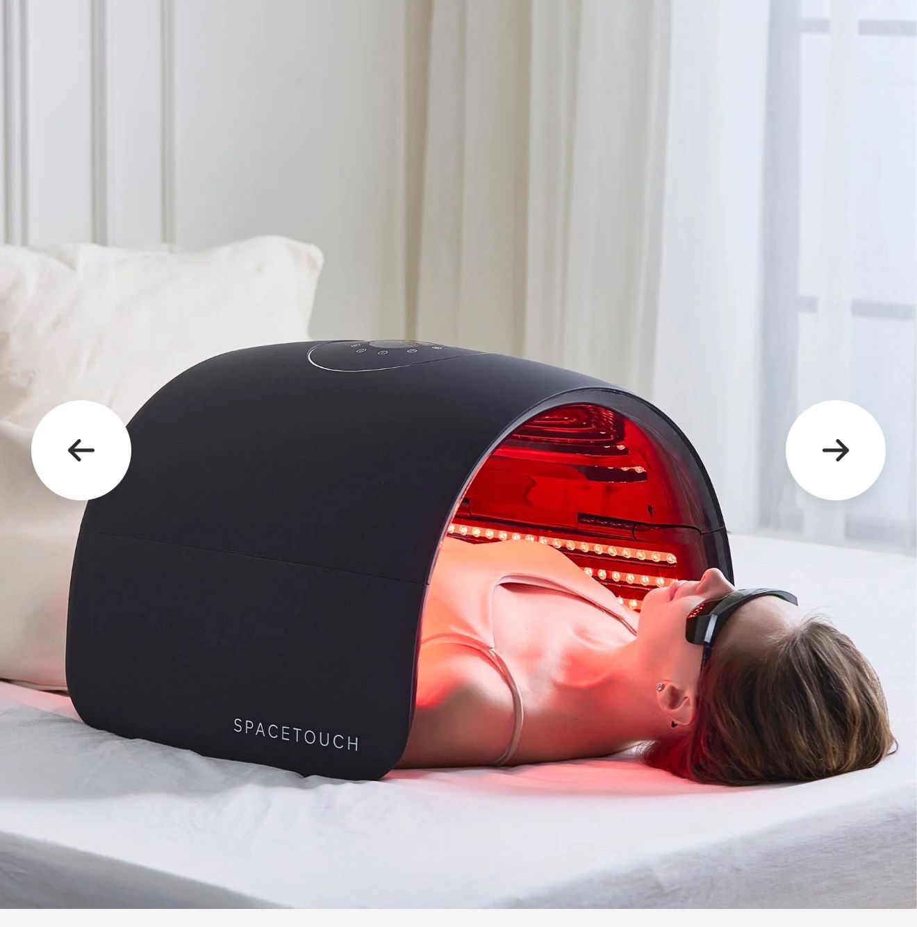 It can be used to treat scars, Stretch marks and spider veins, cellulitis, rosacea, eczema, psoriasis, wrinkles, acne, pigmentation, sunspots, erythem