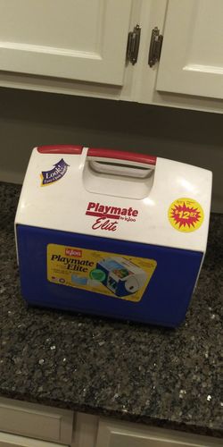 Igloo Playmate Elite cooler 16 U.S. Qt. 15.2 L