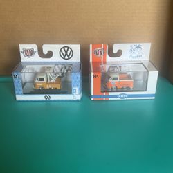 M2 Machines 1960 VW Single Can Trucks