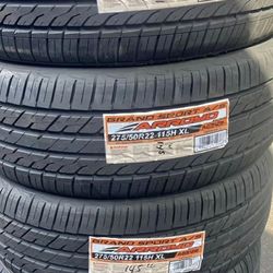 275/50/22 New Set Of Tires 