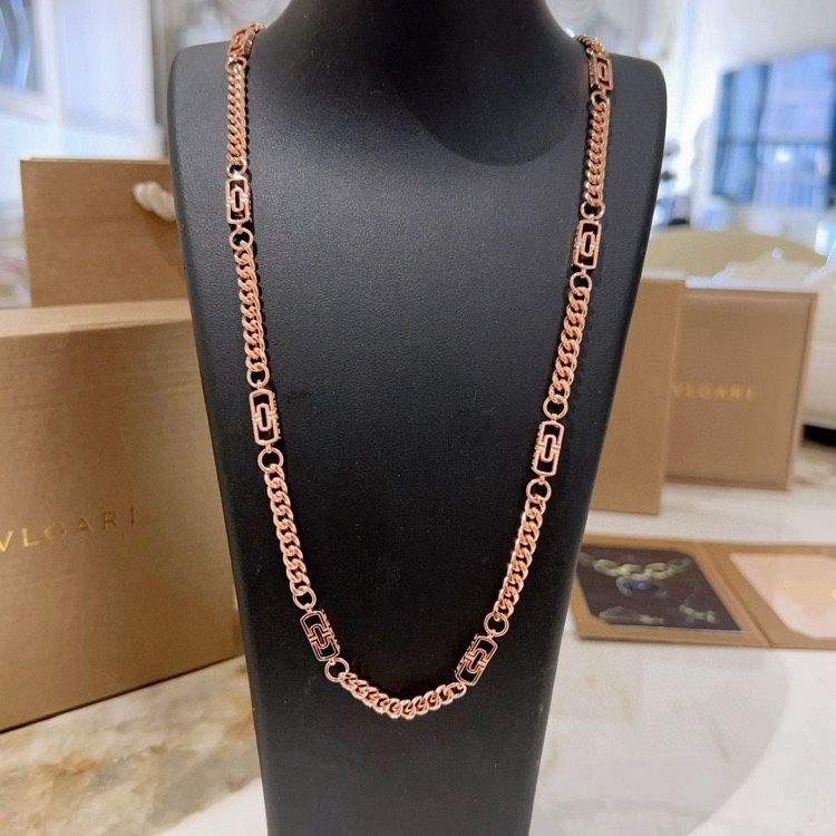 Simple but elegant and dazzling
