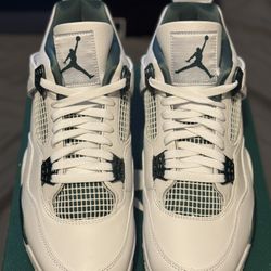 AIR JORDAN 4 (OXIDIZED GREEN)