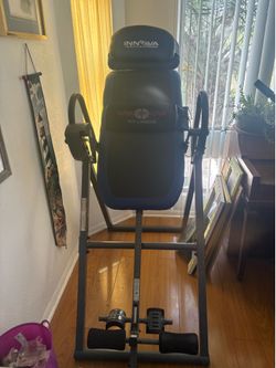 Innova Inversion Table