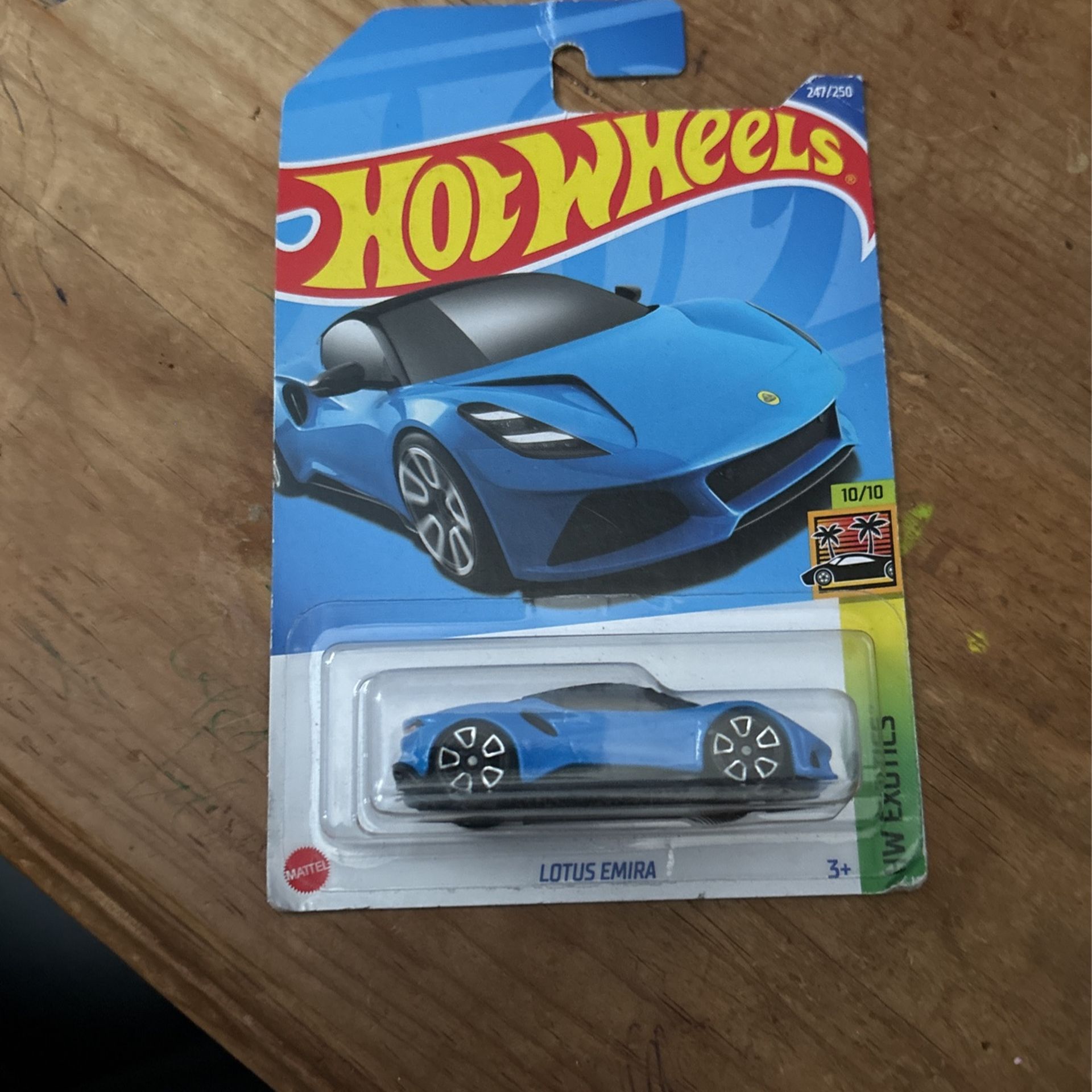 Lotus Emita